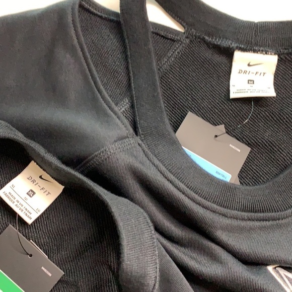 Nike Standard Issue Queen of Courts Women's Basketball Top Black nba new - Picture 8 of 9